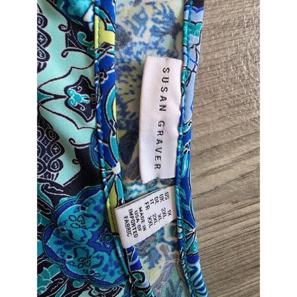 Susan Graver Womens 1XL Blue Floral & Geometric Top Liquid Knit - Picture 4 of 6